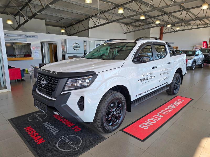 Nissan 2.5D Stealth D Cab 4X2 At for Sale in South Africa