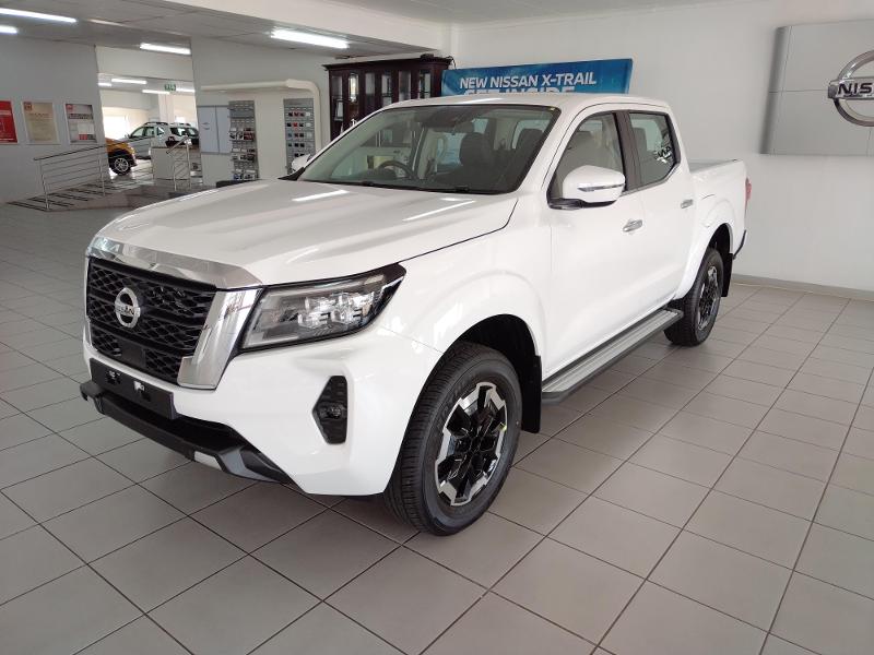 Nissan 2.5D Le 4X4 D Cab At for Sale in South Africa