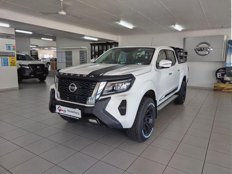 Nissan 2.5D Le 4X4 D Cab At for Sale in South Africa