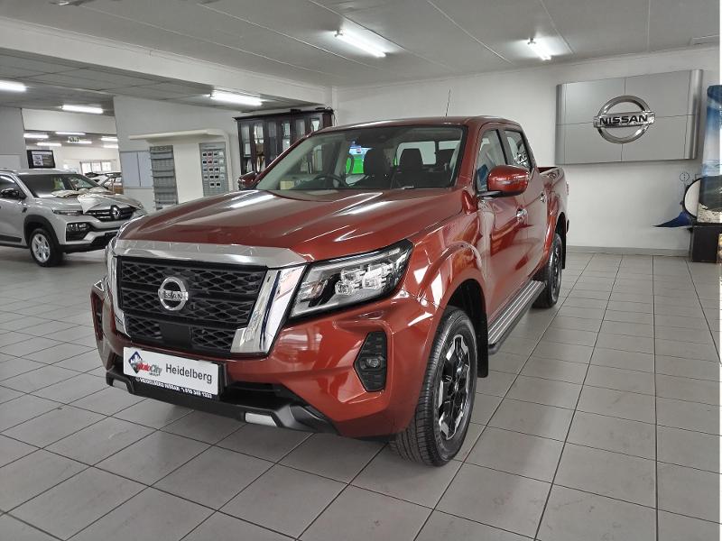 Nissan 2.5D Le 4X2 D Cab At for Sale in South Africa