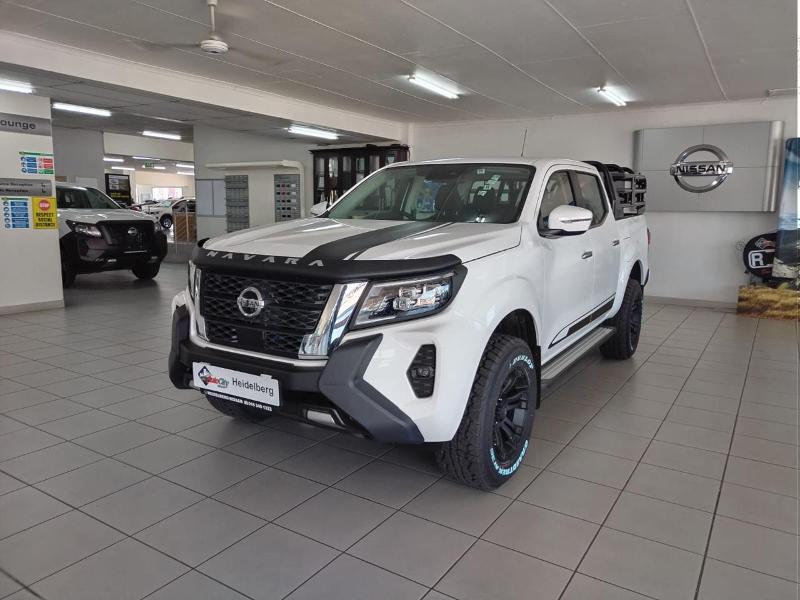 Nissan 2.5D Le Plus 4X4 D Cab At for Sale in South Africa