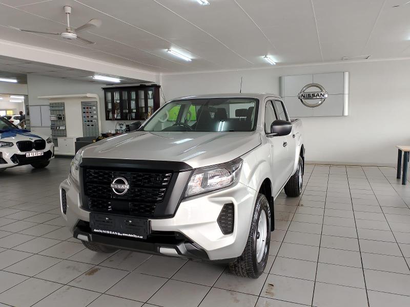 Nissan 2.5D Se D Cab 4X2 for Sale in South Africa