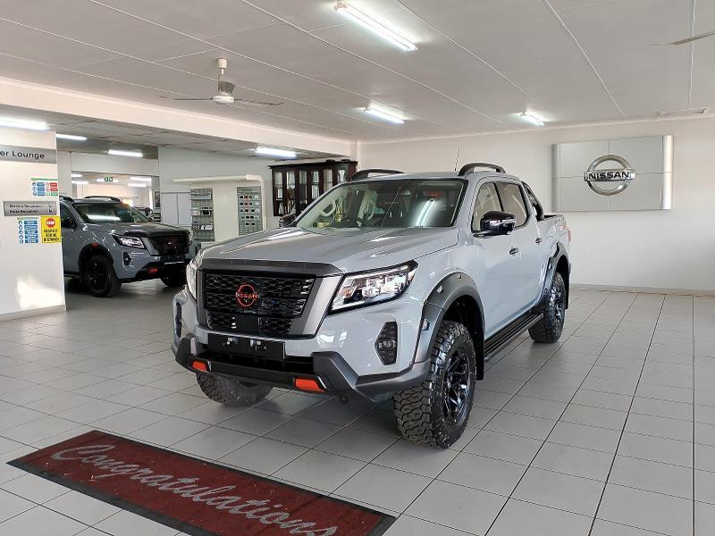 Nissan 2.5D Pro-4X Warrior D Cab 4X4 At for Sale in South Africa