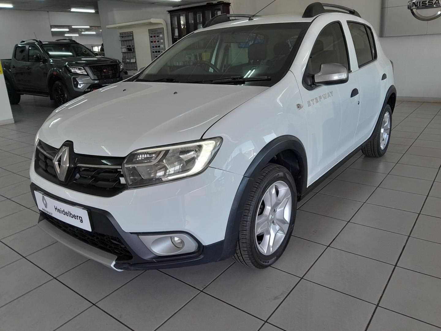 Renault SANDERO 900T STEPWAY for Sale in South Africa