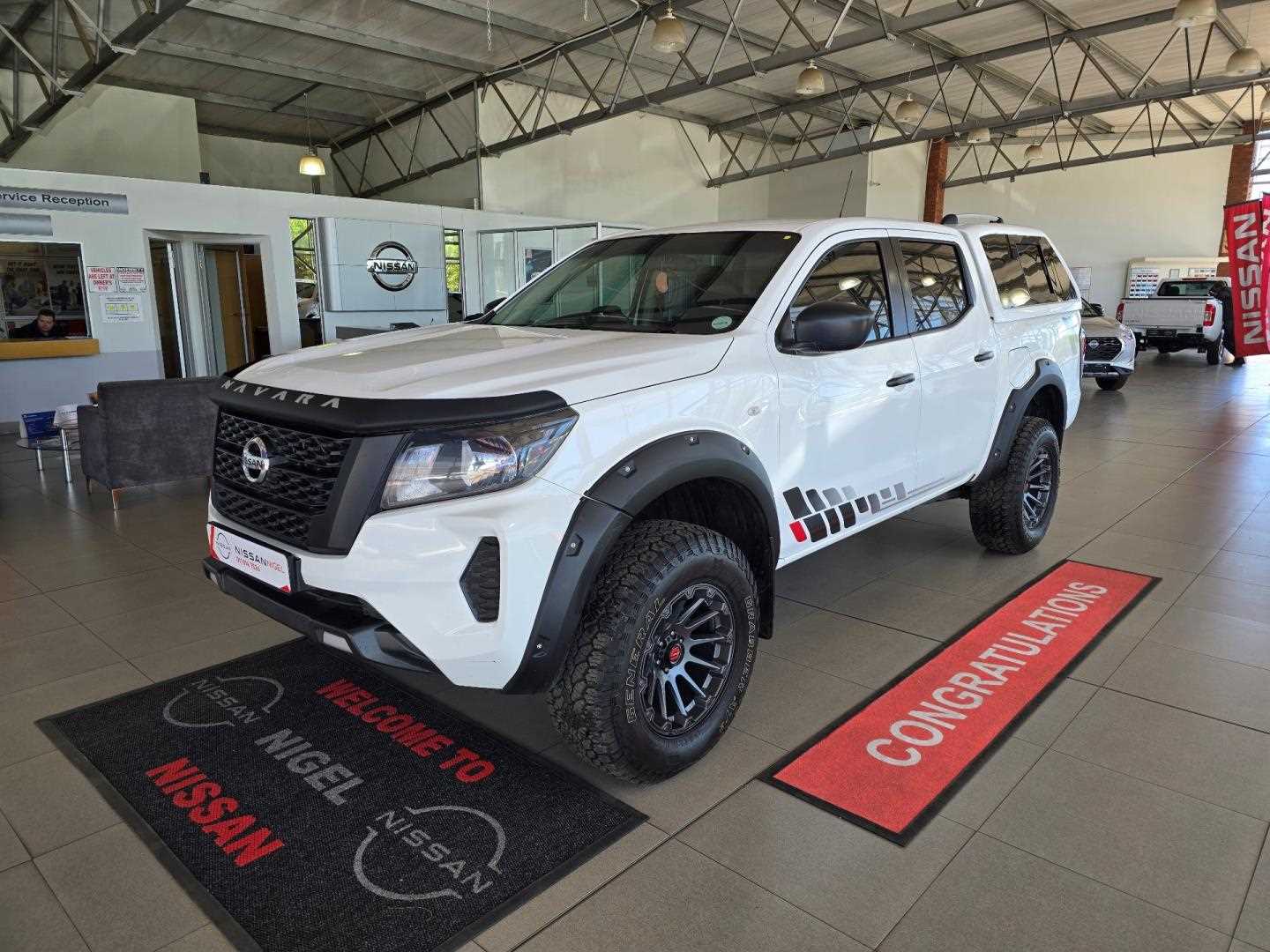 Nissan NAVARA 2.5DDTI SE 4X4 D/C P/U for Sale in South Africa