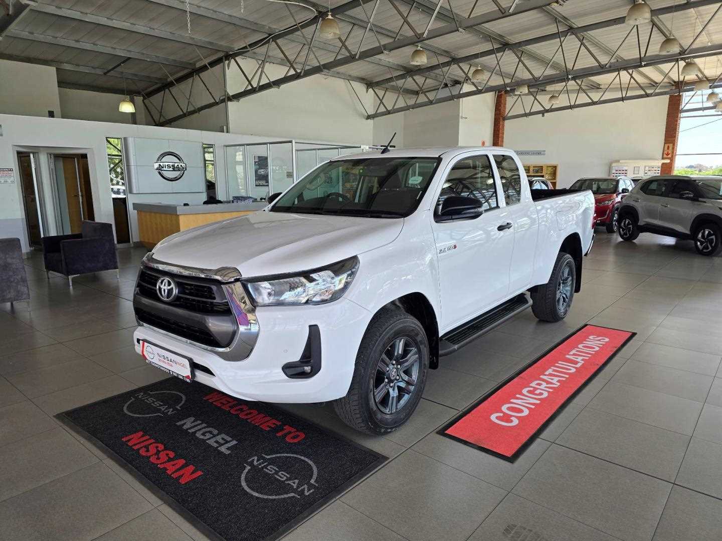 Toyota HILUX 2.4 GD-6 RB RAIDER P/U E/CAB for Sale in South Africa