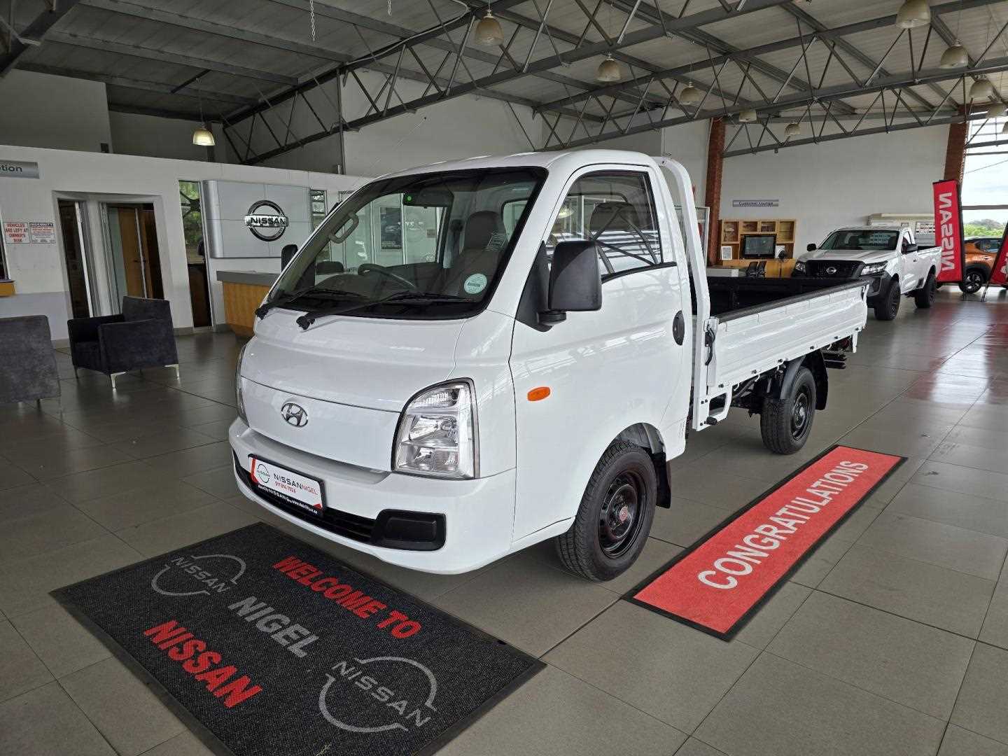 Hyundai H100 2.6D F/C D/S for Sale in South Africa