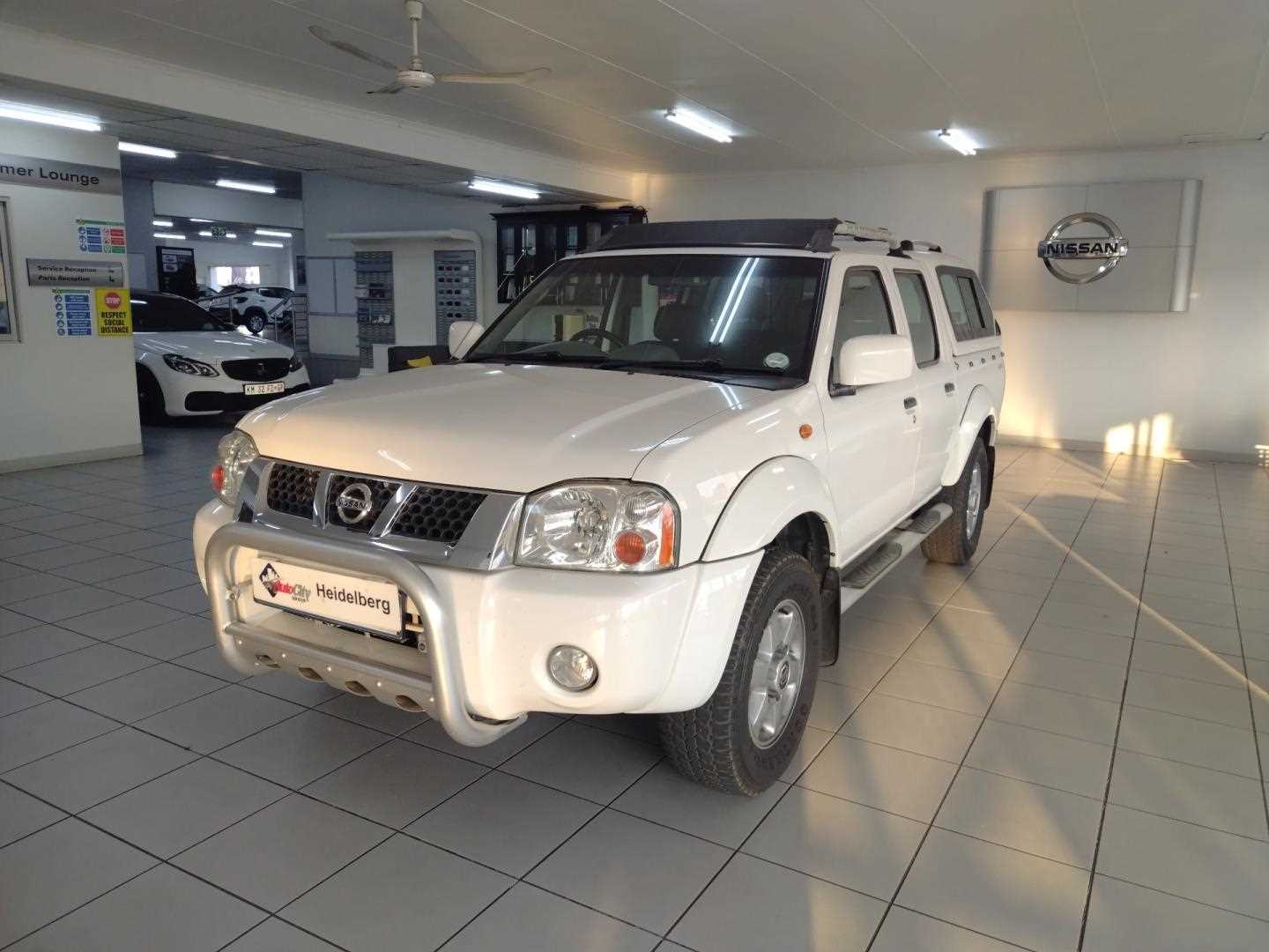 Nissan HARDBODY 2400i SE (J24) P/U D/C for Sale in South Africa