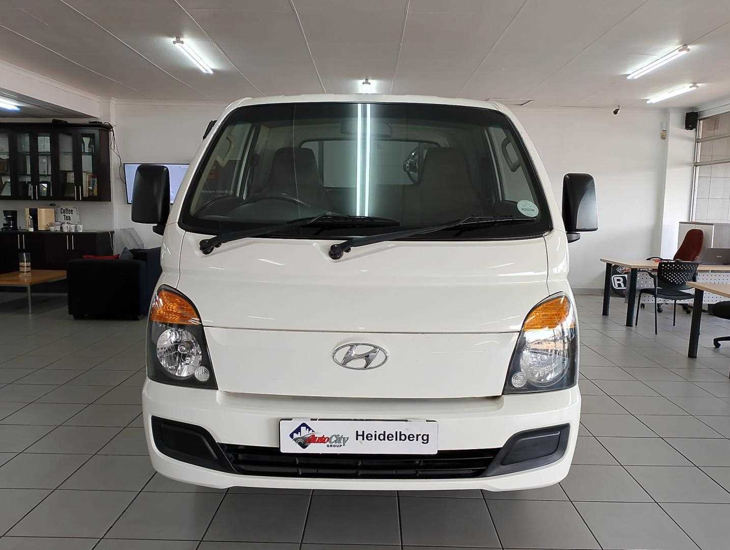 Used Hyundai H100 Bakkie My16 2017 for sale