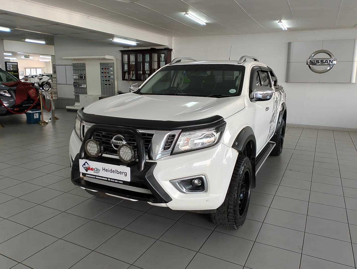 Nissan NAVARA 2.3D LE 4X4 A/T P/U D/C for Sale in South Africa