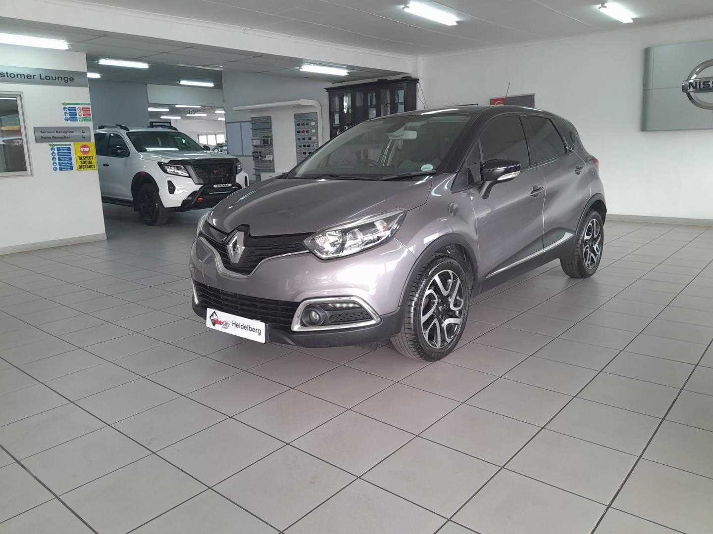 Renault CAPTUR 900T DYNAMIQUE 5DR (66KW) for Sale in South Africa