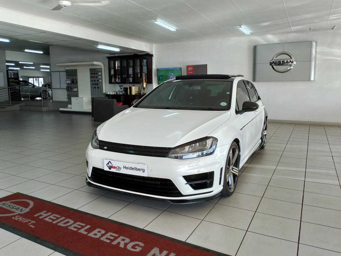 Volkswagen GOLF VII 2.0 TSI R DSG for Sale in South Africa