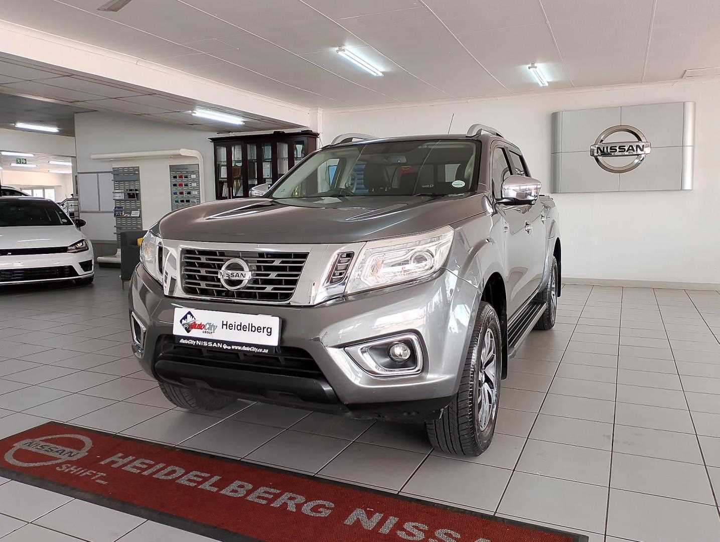 Nissan NAVARA 2.3D LE A/T D/C P/U for Sale in South Africa