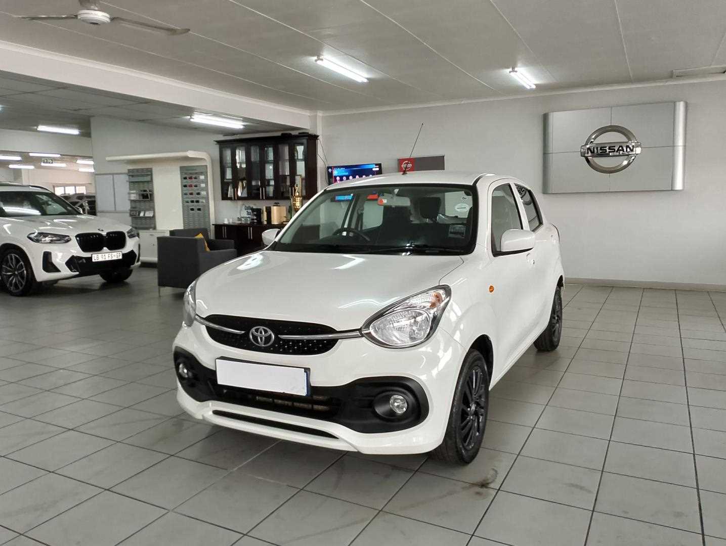 Toyota VITZ 1.0 XR for Sale in South Africa
