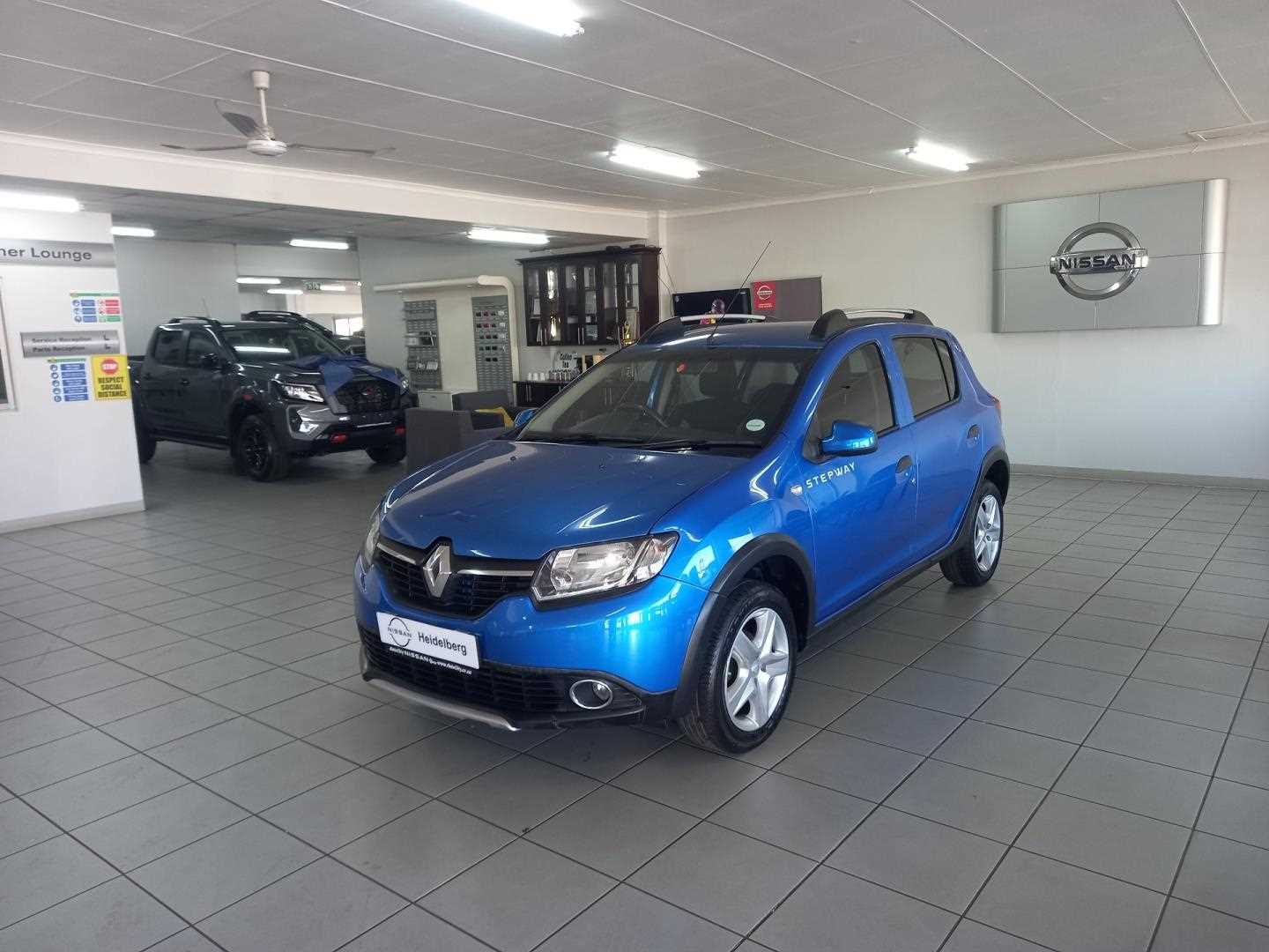 Renault SANDERO 900 T DYNAMIQUE for Sale in South Africa