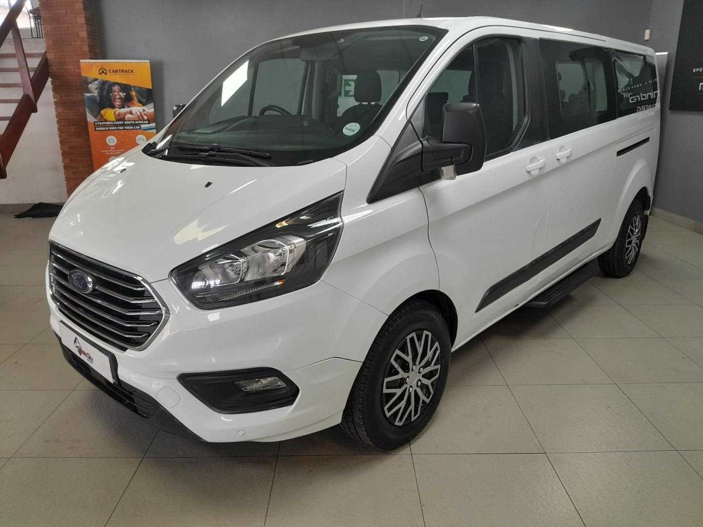 FORD TOURNEO CUSTOM 2.2TDCi TREND LWB (92KW) for Sale in South Africa