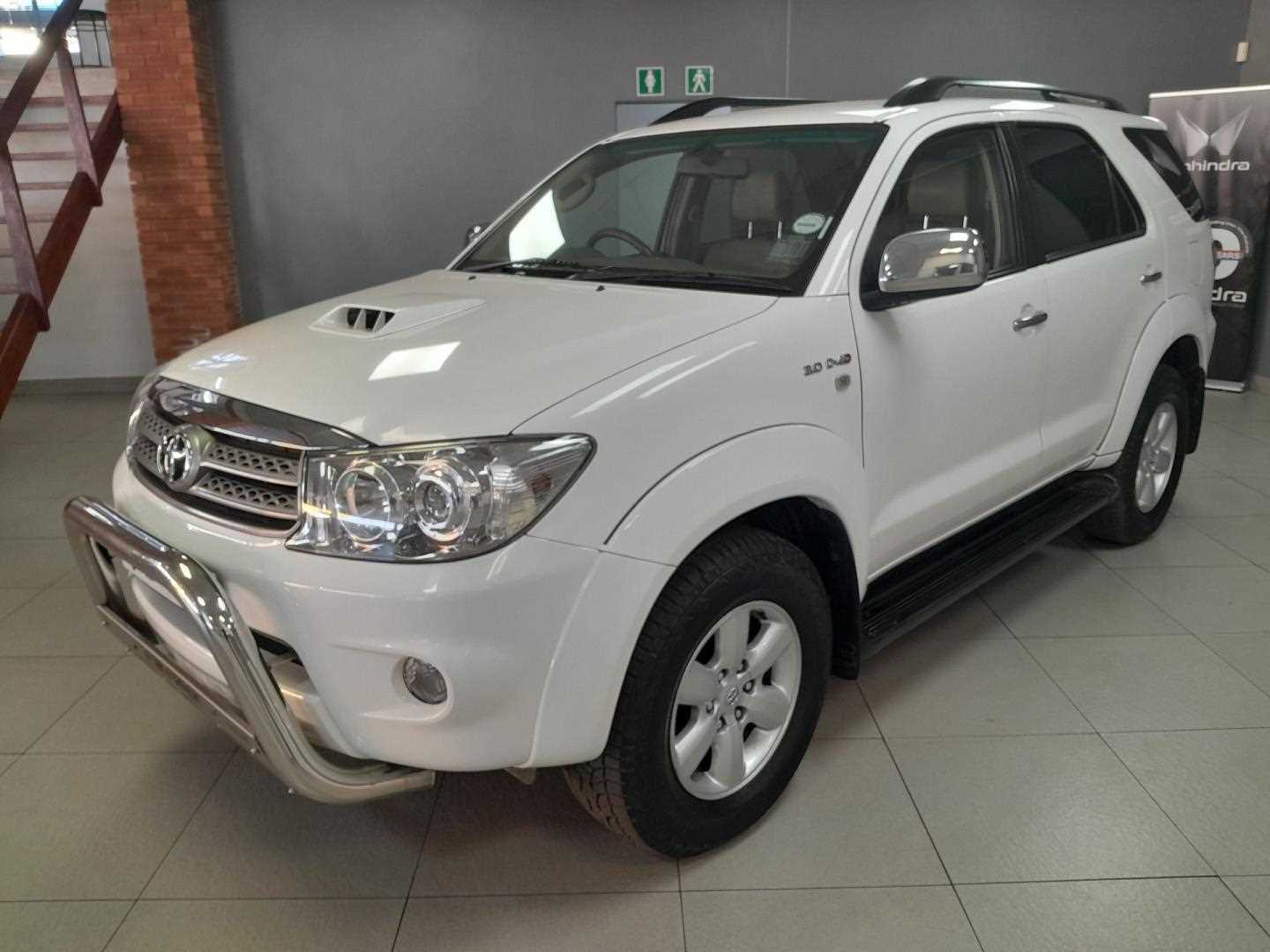 Toyota FORTUNER 3.0D-4D 4X4 for Sale in South Africa