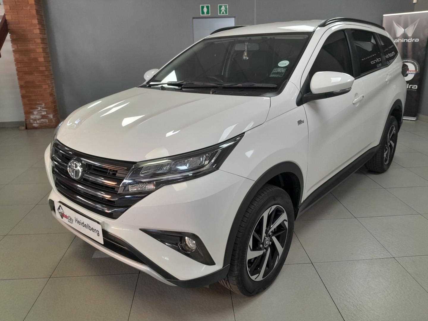 Toyota RUSH 1.5 A/T for Sale in South Africa
