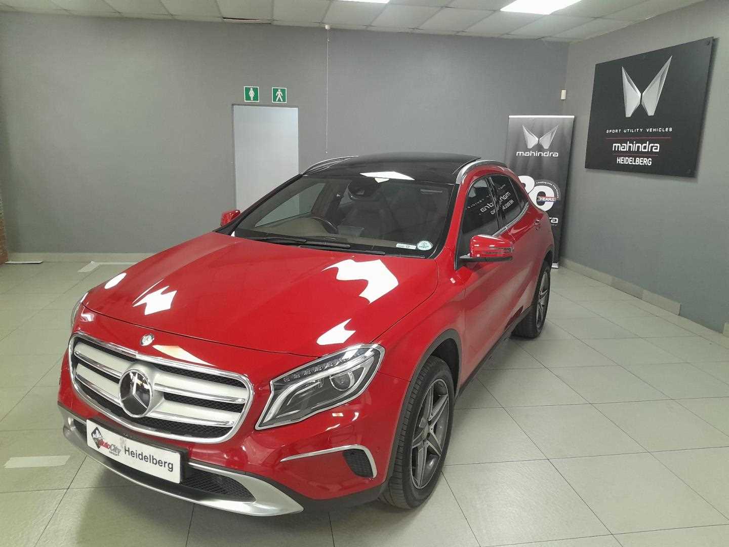 MERCEDES-BENZ GLA 220 CDI A/T 4MATIC for Sale in South Africa