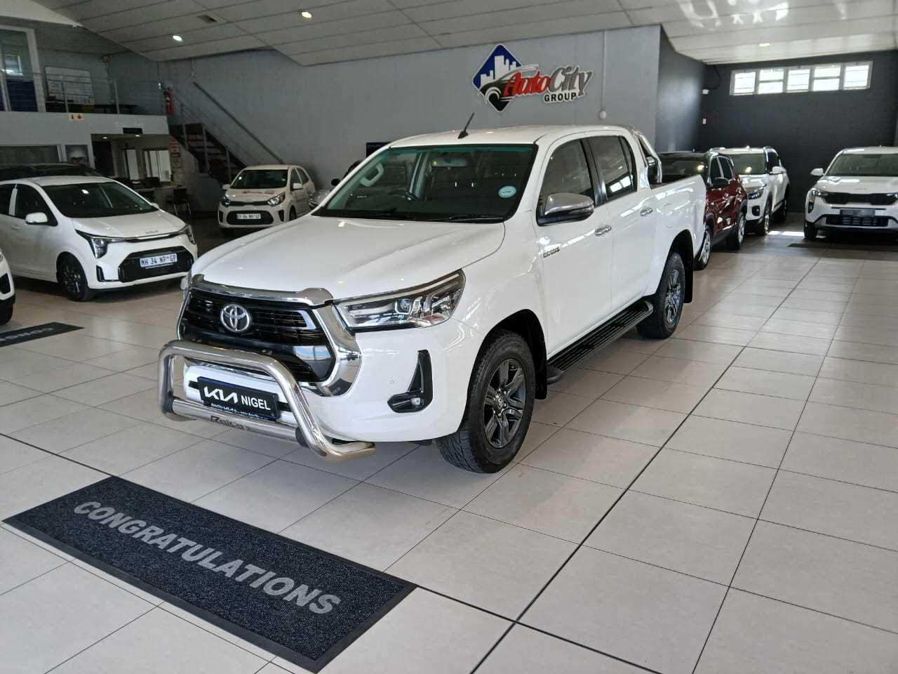 Toyota HILUX 2.8 GD-6 RB RAIDER A/T P/U D/C for Sale in South Africa