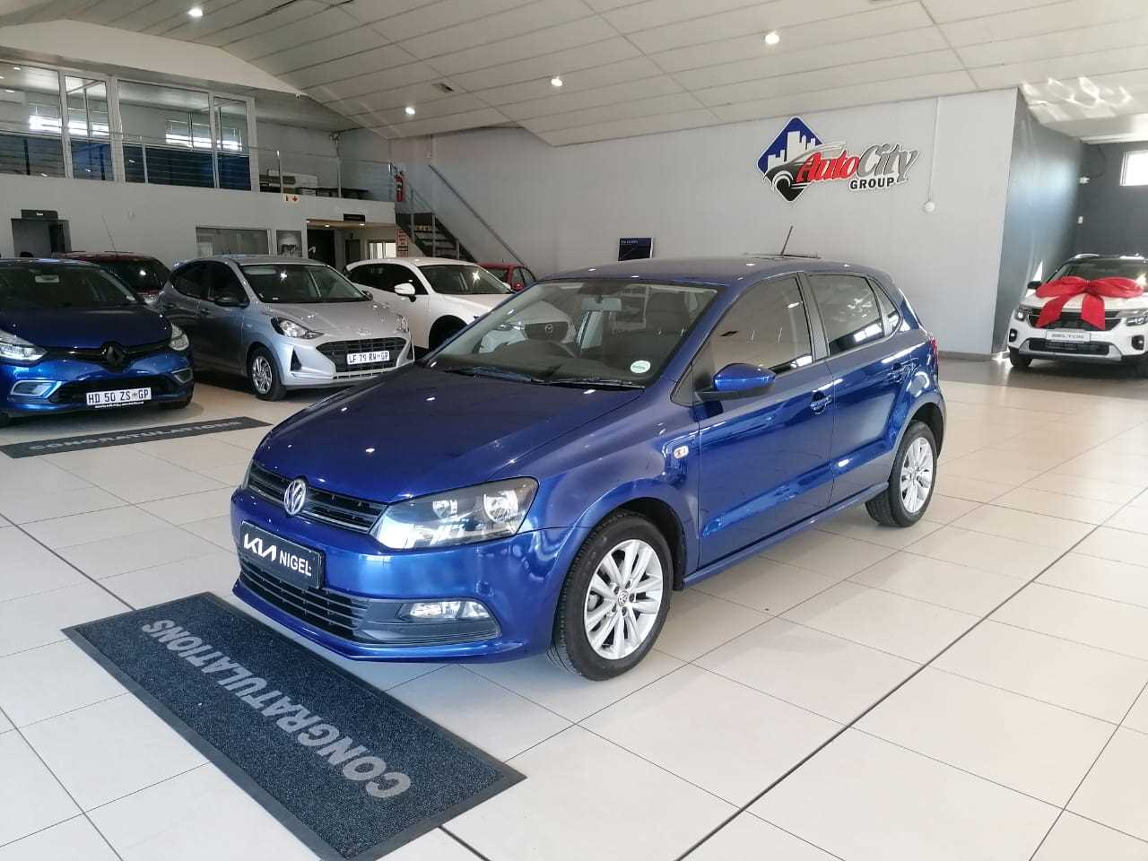 Volkswagen POLO VIVO 1.6 COMFORTLINE TIP (5DR) for Sale in South Africa