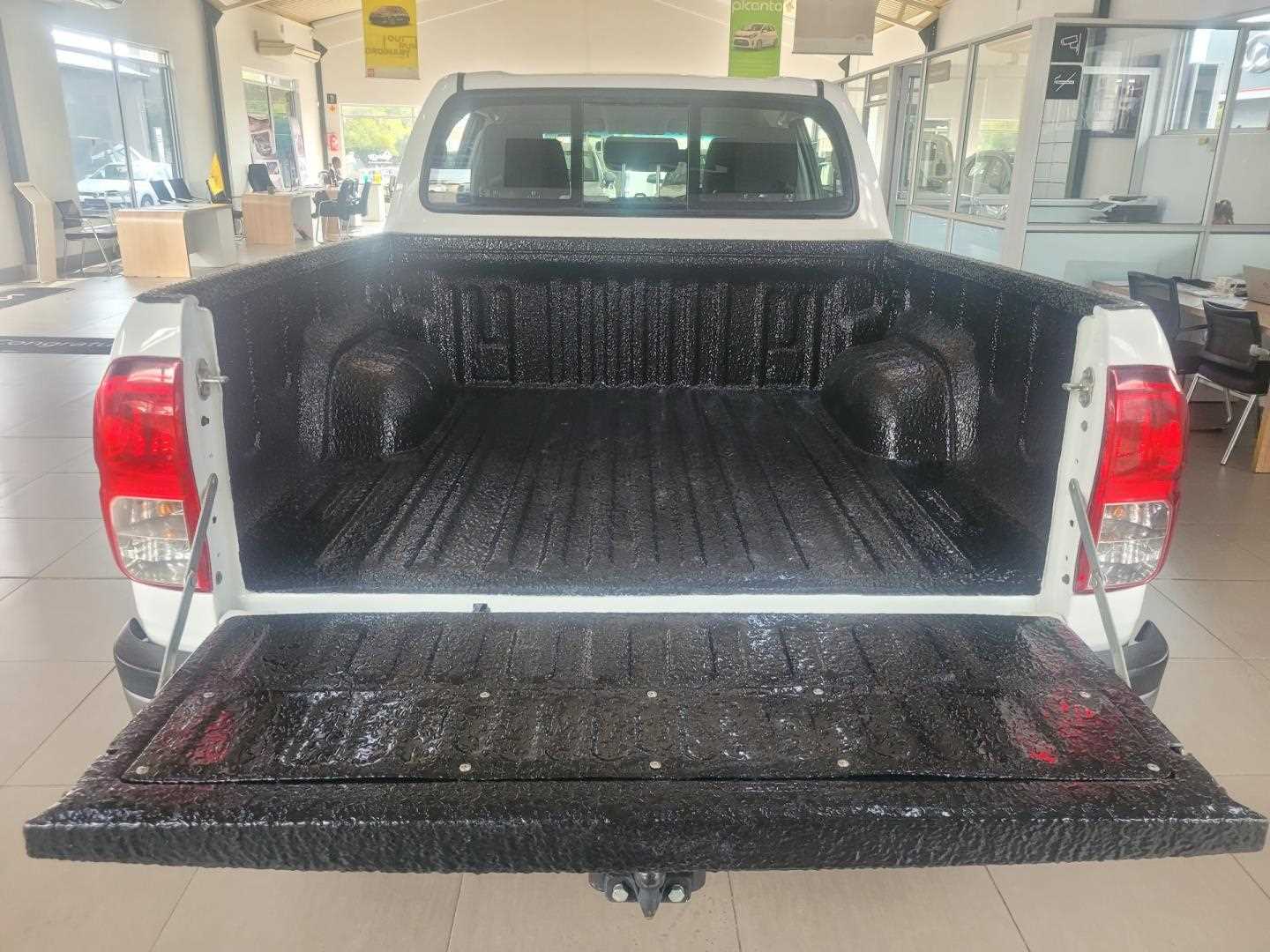 Used Toyota Hilux for sale in Gauteng