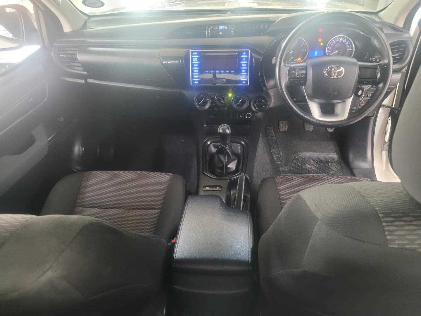 Used Toyota Hilux for sale in Gauteng