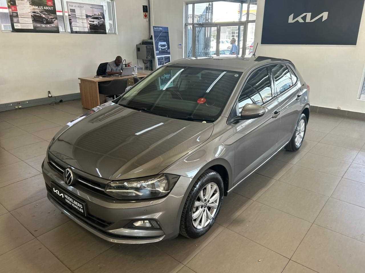 Volkswagen POLO 1.0 TSI COMFORTLINE for Sale in South Africa