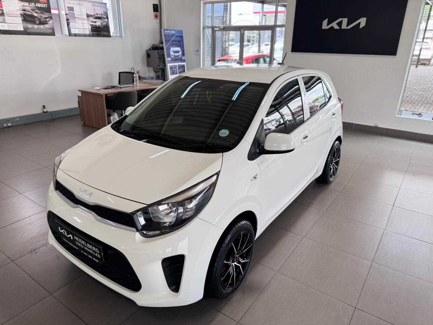 KIA PICANTO 1.0 STREET for Sale in South Africa