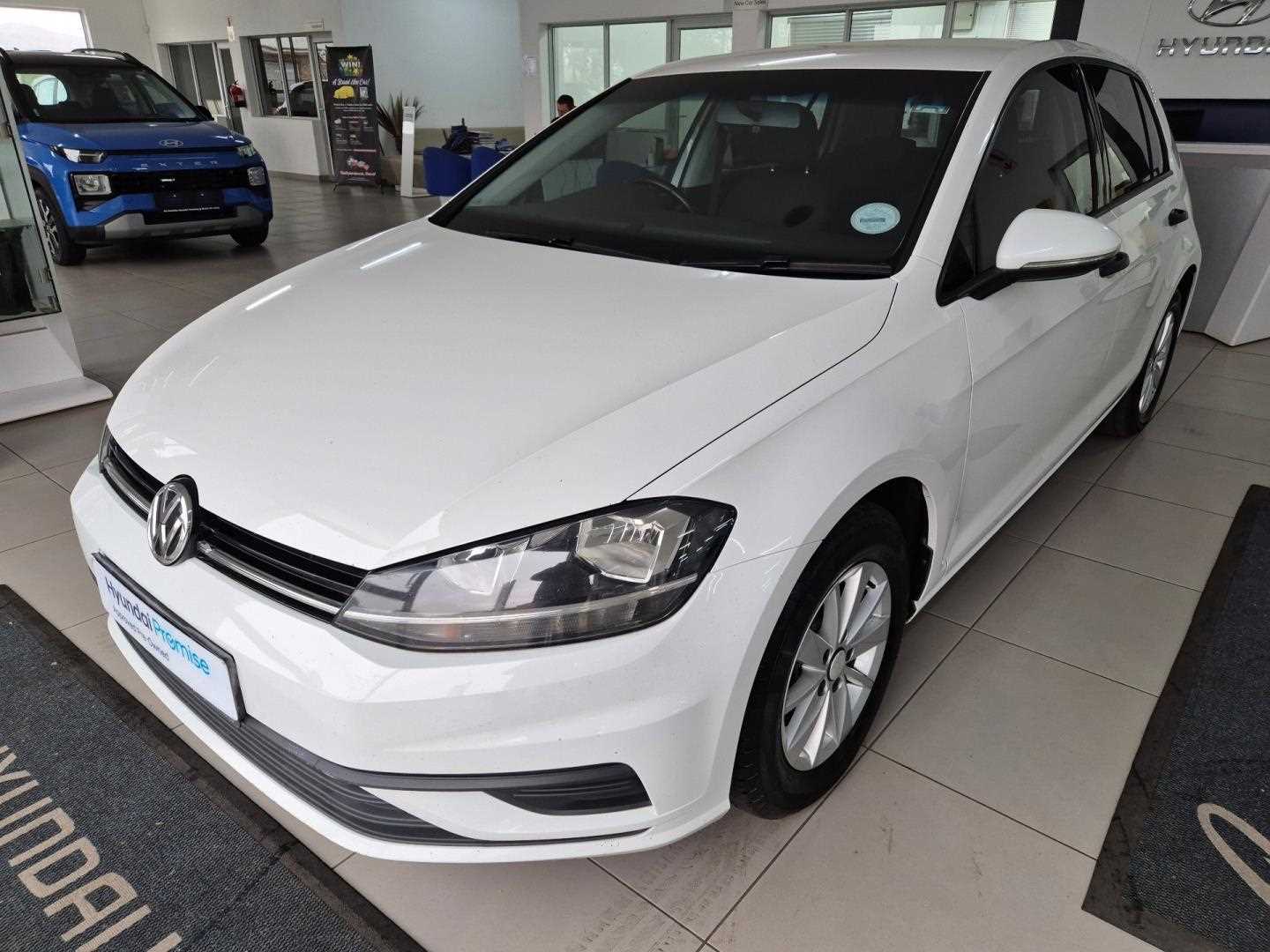 Volkswagen GOLF VII 1.0 TSI TRENDLINE for Sale in South Africa