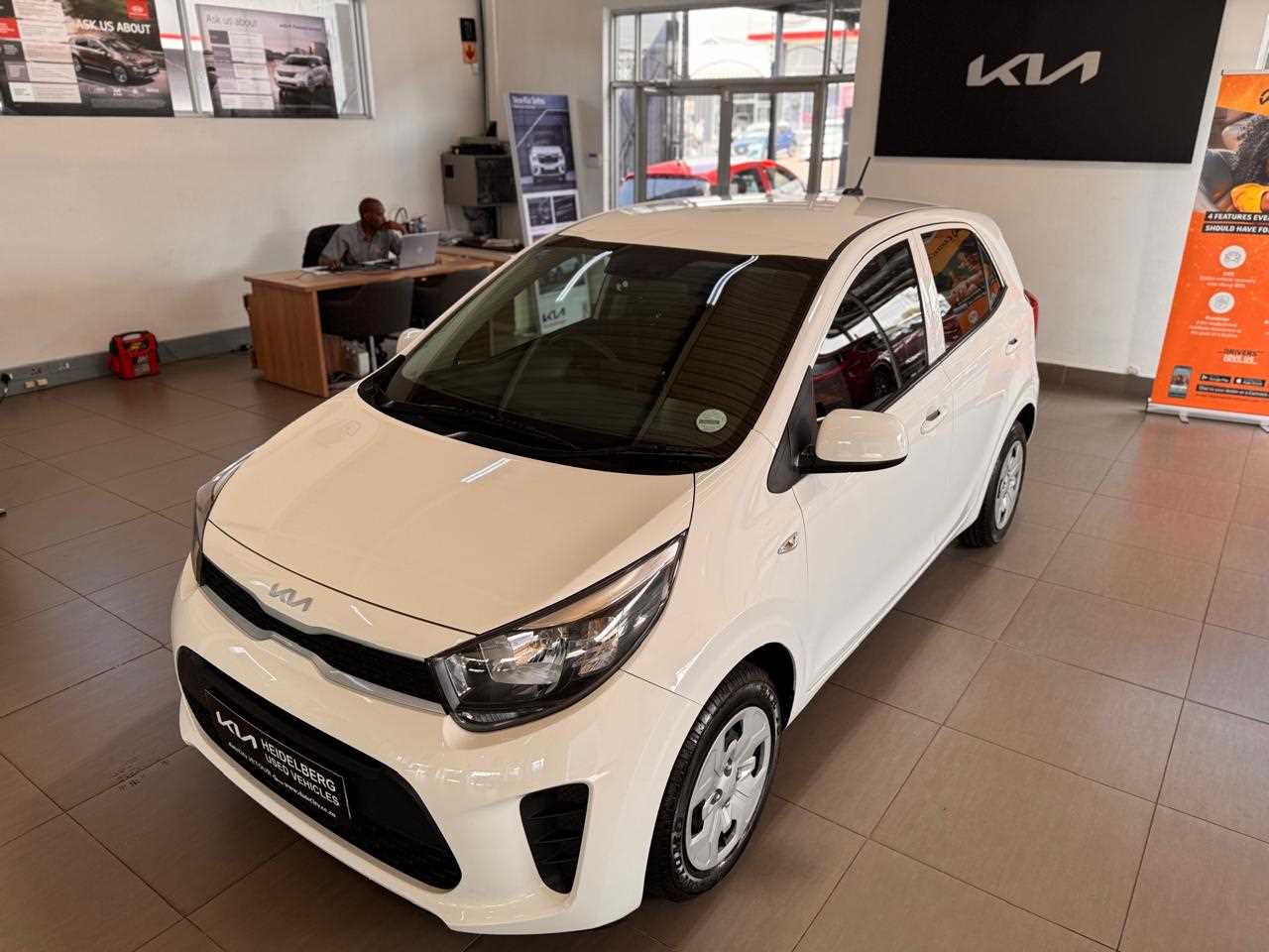 KIA PICANTO 1.0 STREET A/T for Sale in South Africa