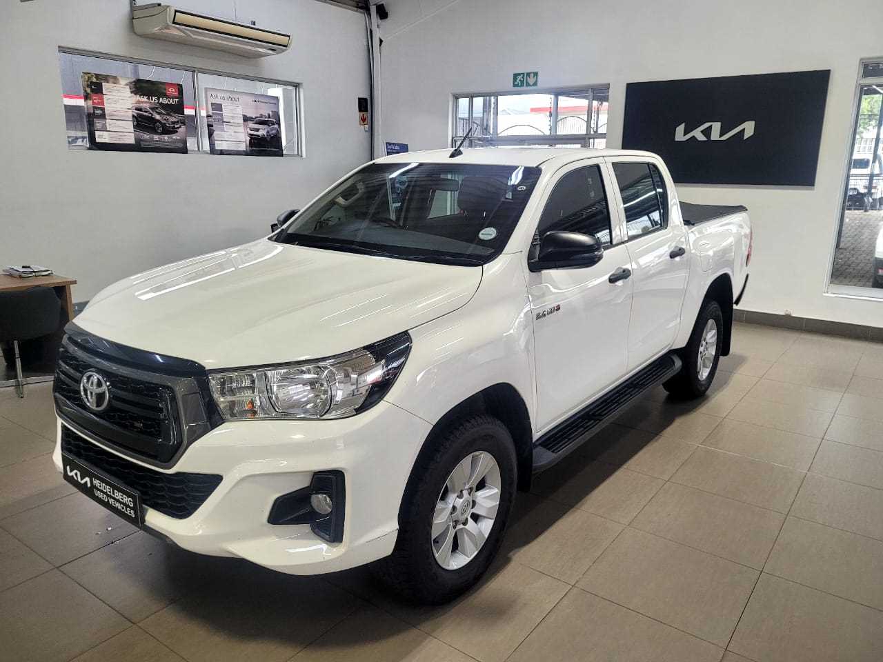 Toyota HILUX 2.4 GD-6 SRX 4X4 A/T P/U D/C for Sale in South Africa