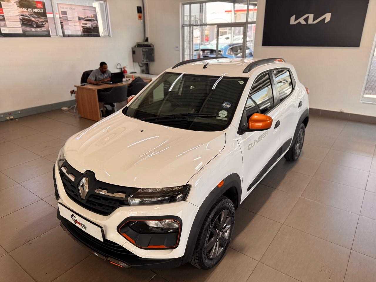 Renault KWID 1.0 CLIMBER 5DR AMT for Sale in South Africa