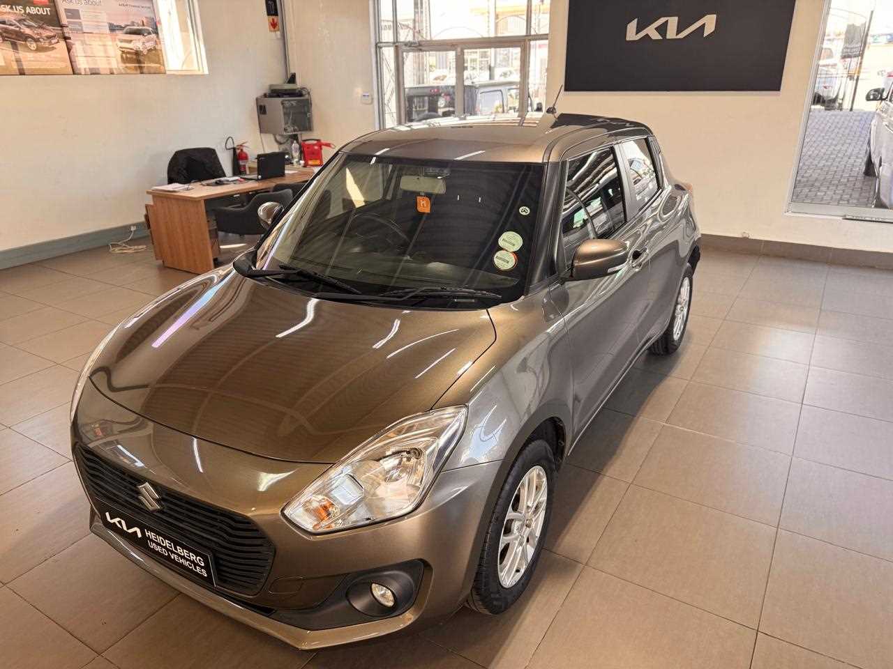 SUZUKI SWIFT 1.2 GLX for Sale in South Africa