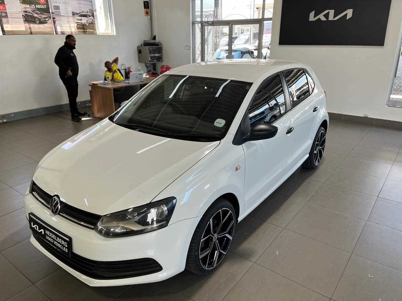 Volkswagen POLO VIVO 1.4 TRENDLINE (5DR) for Sale in South Africa