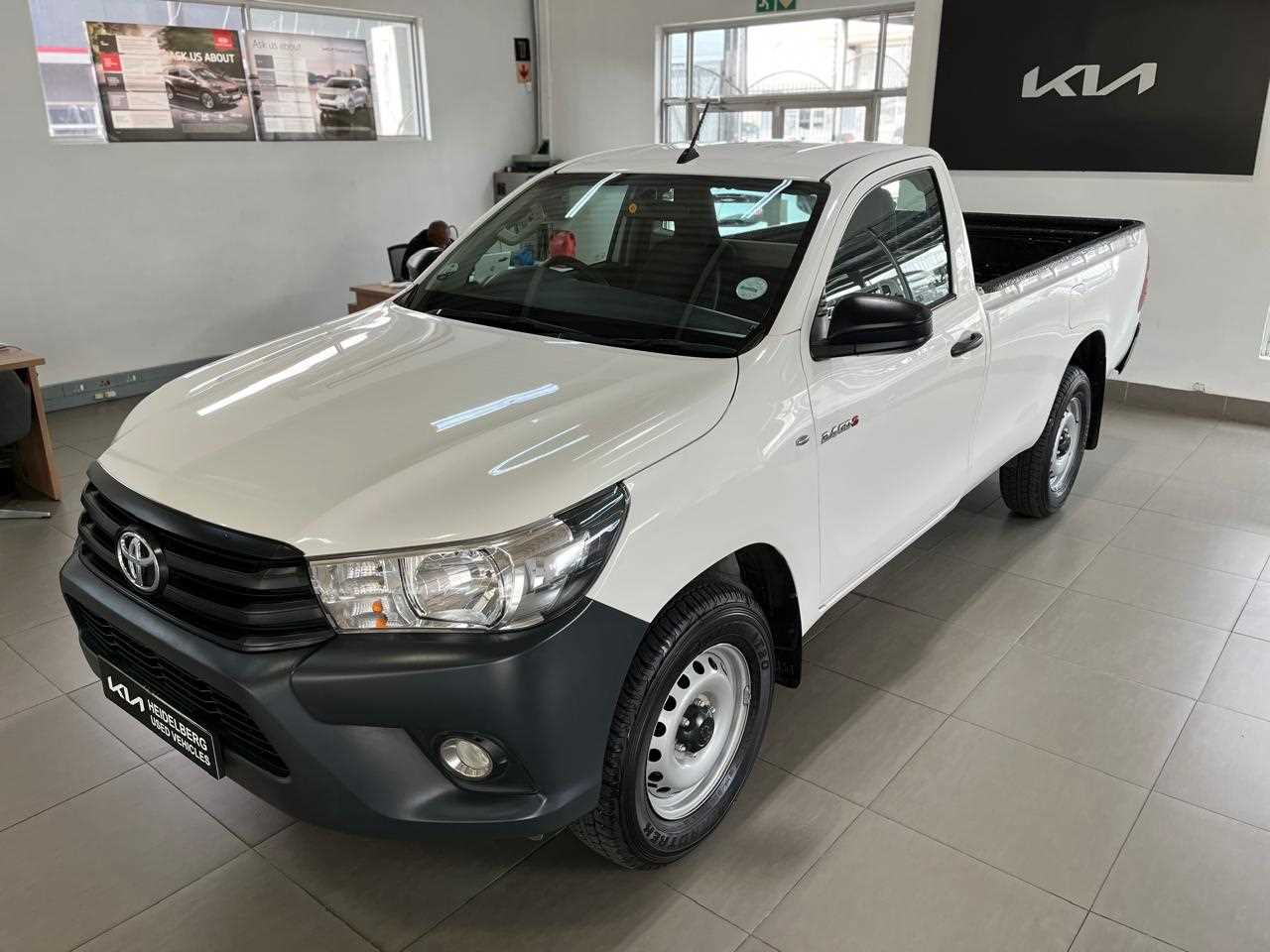 Toyota HILUX 2.4 GD-6 RB SR P/U S/C for Sale in South Africa