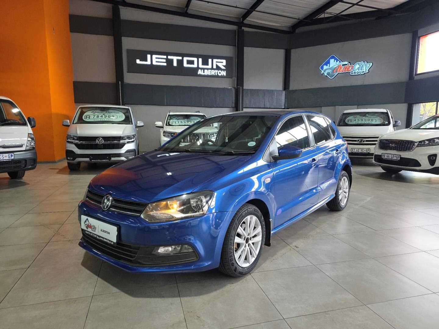 Volkswagen (VW) Polo Vivo 1.4 Hatch Comfortline 5 Door