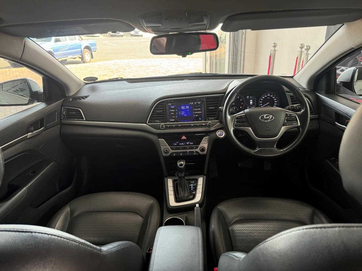 Used Hyundai Elantra for sale in Gauteng