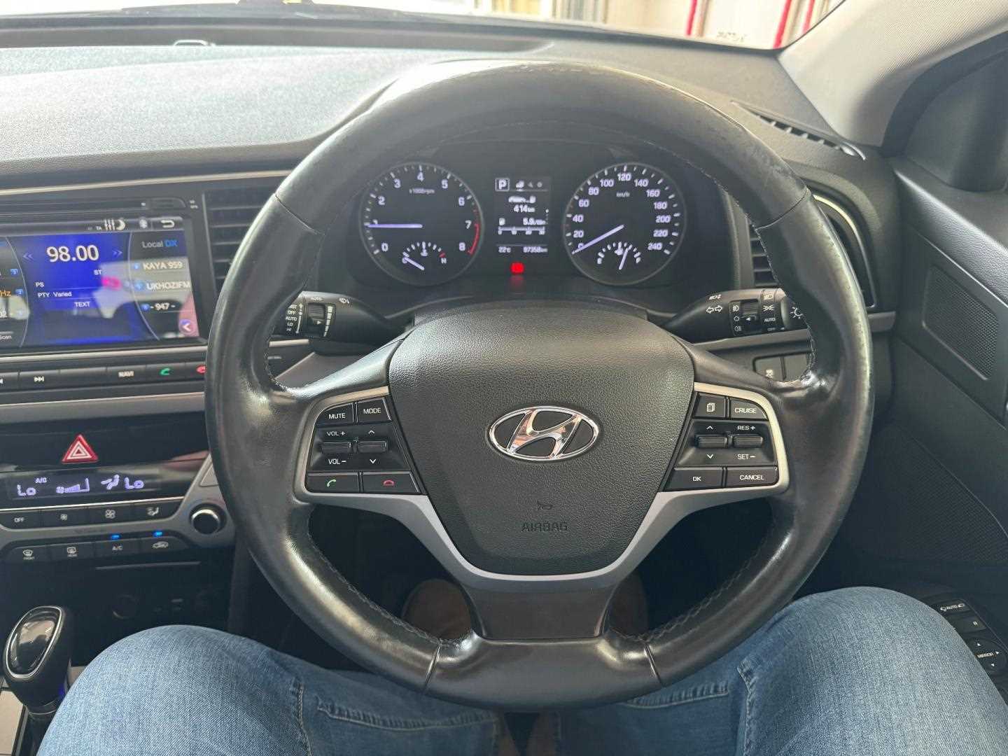 Used Hyundai Elantra for sale in Gauteng