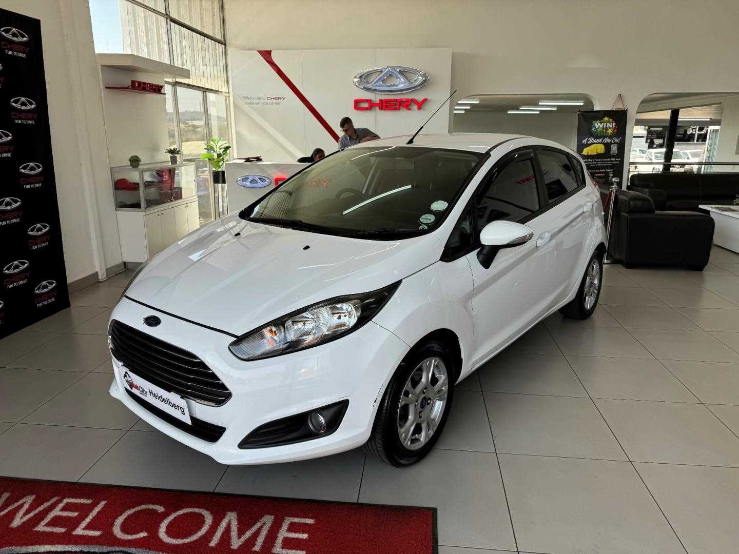 FORD FIESTA 1.0 ECOBOOST TREND POWERSHIFT 5DR for Sale in South Africa