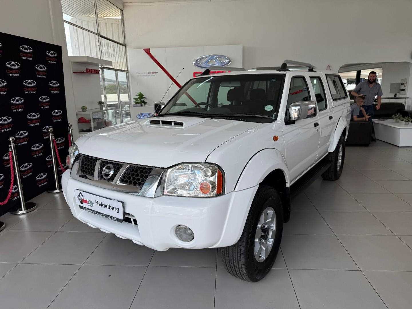 Nissan HARDBODY NP300 2.5 TDi 4X4 P/U D/C for Sale in South Africa