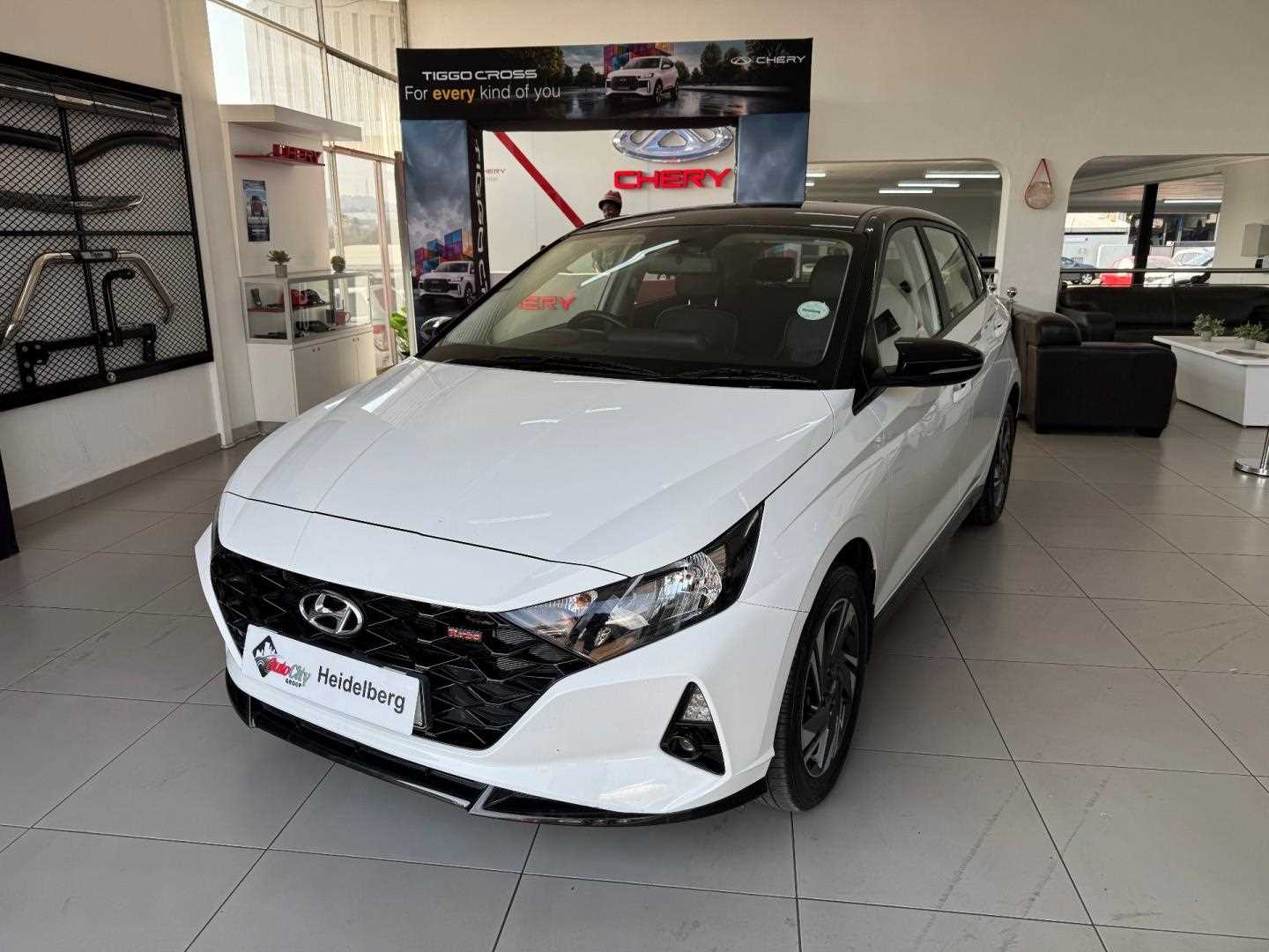 Hyundai i20 1.0 TGDI FLUID for Sale in South Africa
