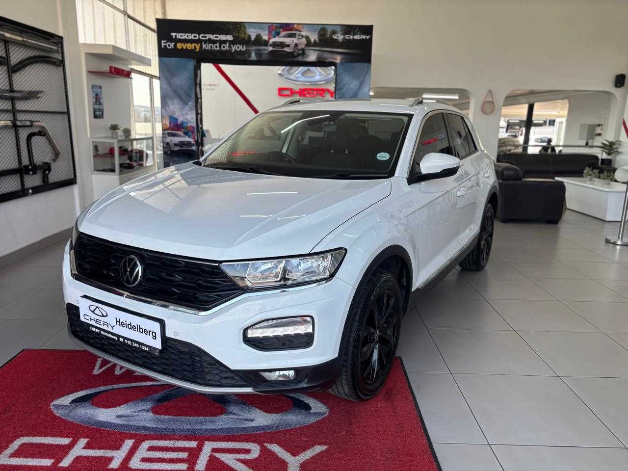 Volkswagen T-ROC 1.4 TSI DESIGN TIPTRONIC for Sale in South Africa