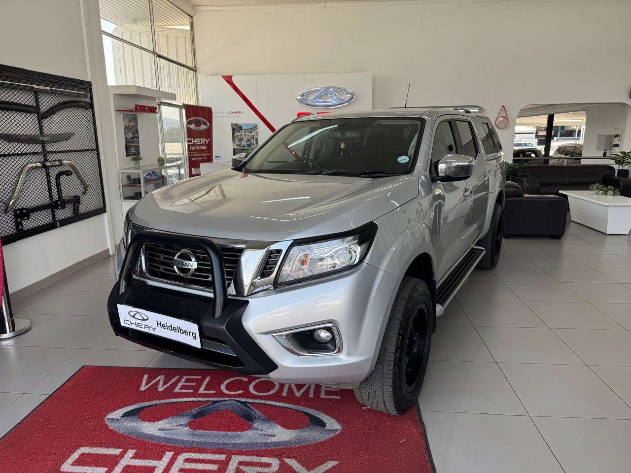 Nissan NAVARA 2.3D SE A/T P/U D/C for Sale in South Africa