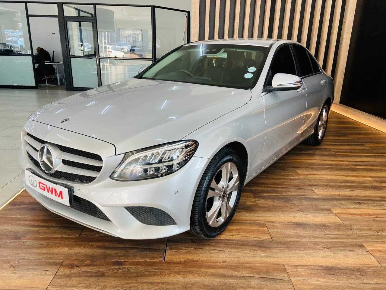 MERCEDES-BENZ C180 A/T for Sale in South Africa