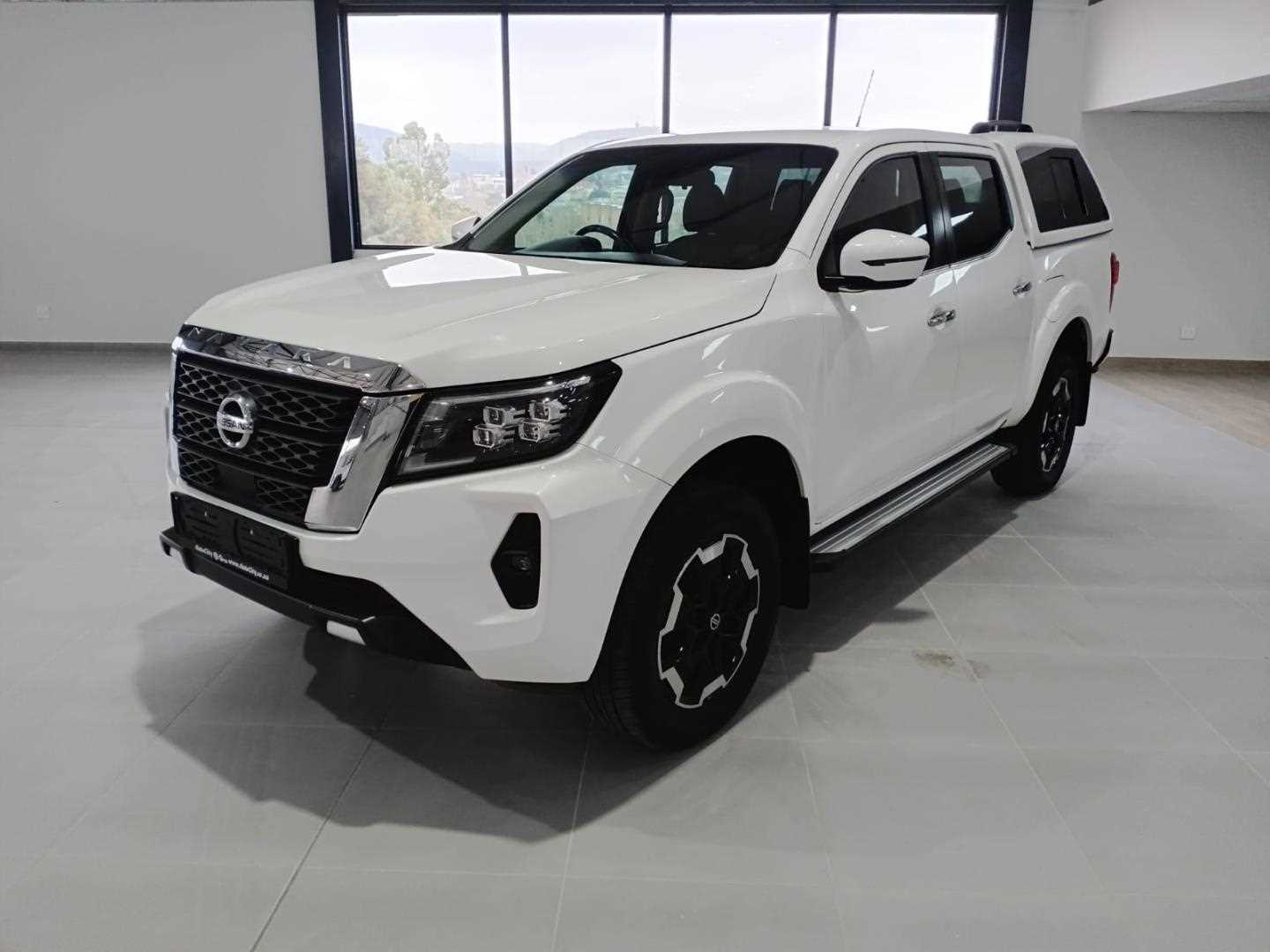 Nissan NAVARA 2.5DDTI LE/LE PLUS 4X4 A/T D/C P/U for Sale in South Africa
