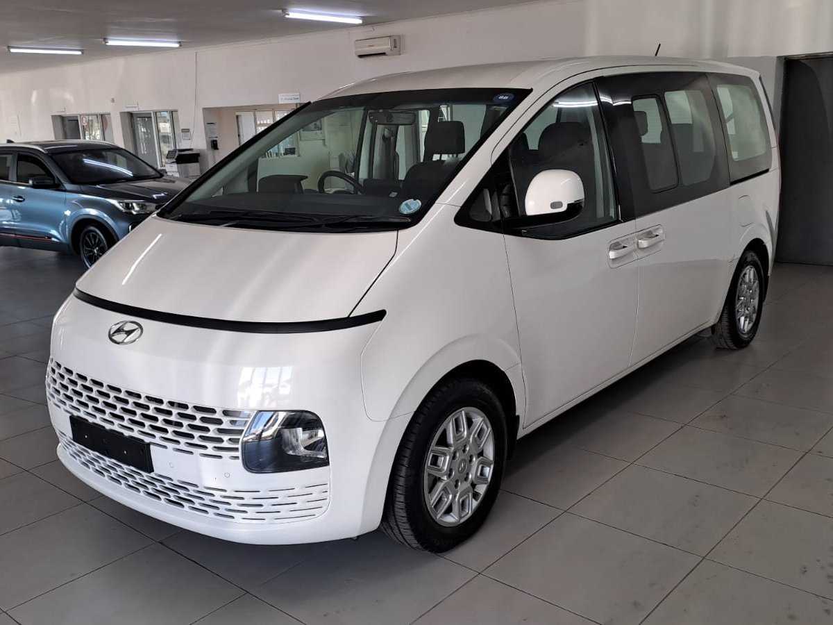 Hyundai STARIA 2.2D EXECUTIVE A/T for Sale in South Africa