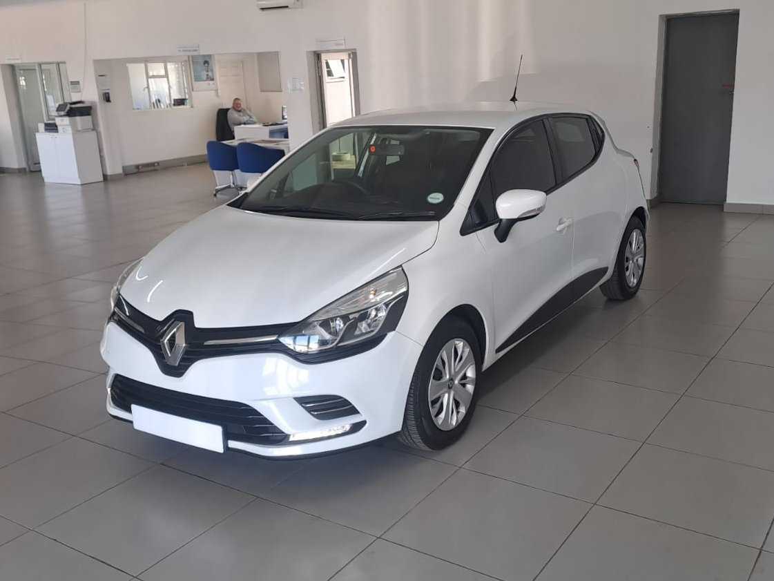 Renault CLIO IV 900T AUTHENTIQUE 5DR (66KW) for Sale in South Africa