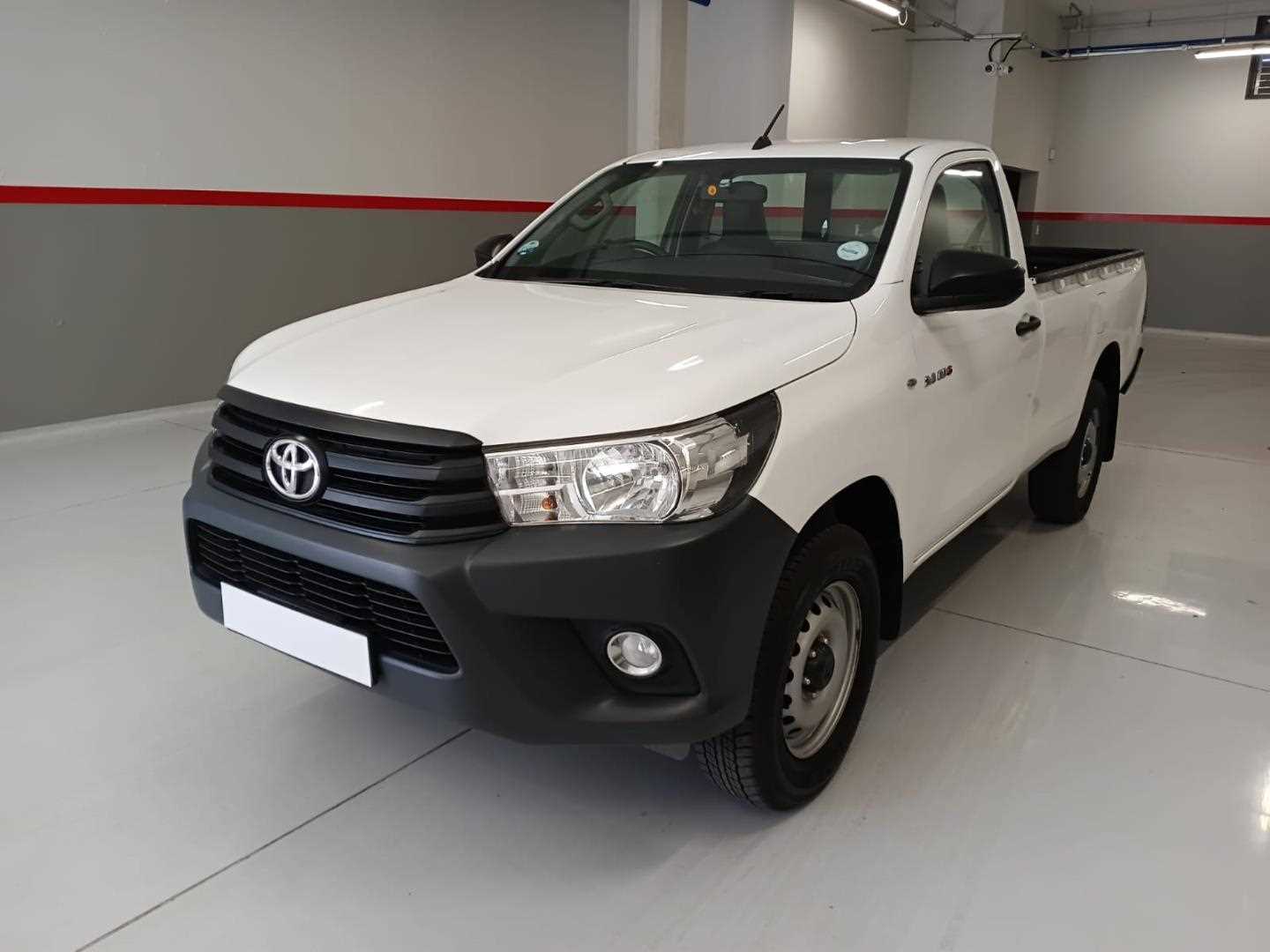 Toyota HILUX 2.4 GD-6 RB SR P/U S/C for Sale in South Africa