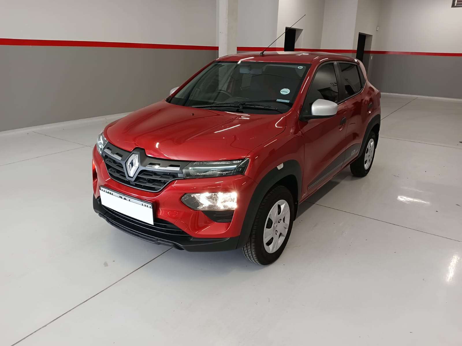 Renault Kwid 1.0 Dynamique / Zen 5 Door